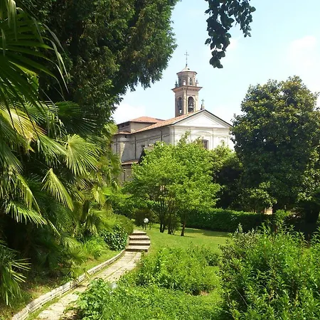 Magnolia Maggiore Panzió Besozzo