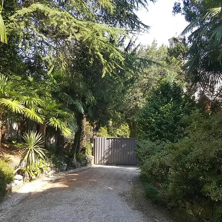 Magnolia Maggiore Panzió Besozzo