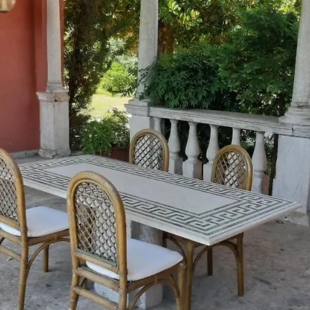 Magnolia Maggiore Bed and Breakfast Besozzo